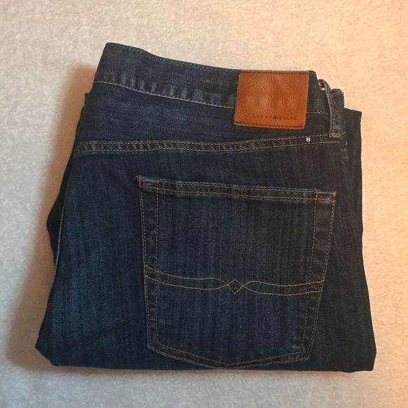 LUCKY BRAND MEN'S👖JEANS W36 L32 EUC - Picture 2 of 7